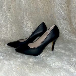 New without box French connection black sierra pump. Size 6